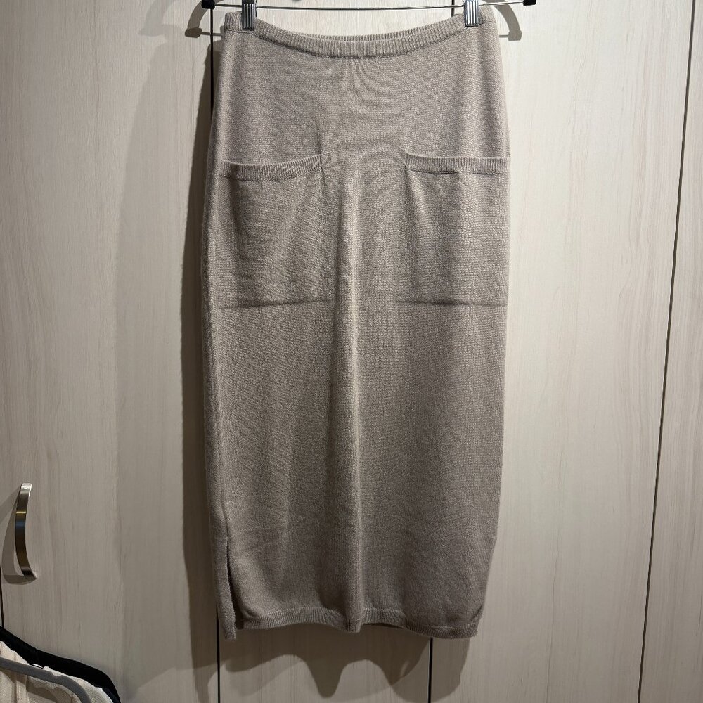 BNWT Black Goat Cashmere Long Skirt with pockets - Small Taupe